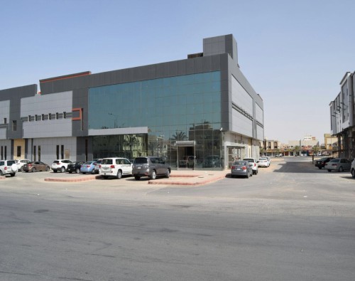 تركيب الواجهات الزجاجية الإستراكشر